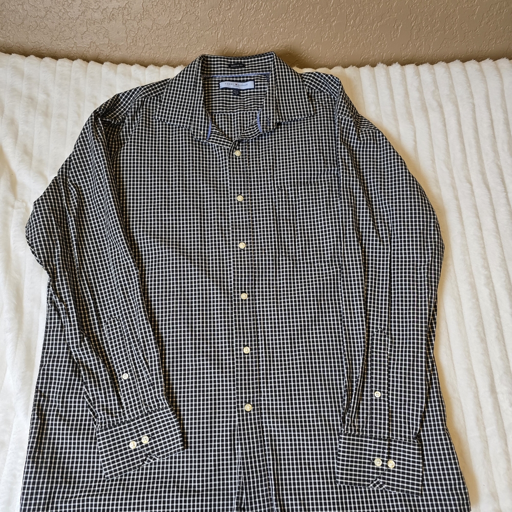 Tommy Hillfiger 34-35, 17.5 XL Men's Black and White Checkered Shirt